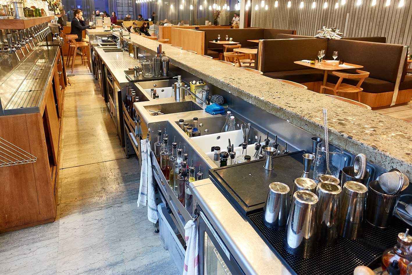 Station de bar avec modules cocktail