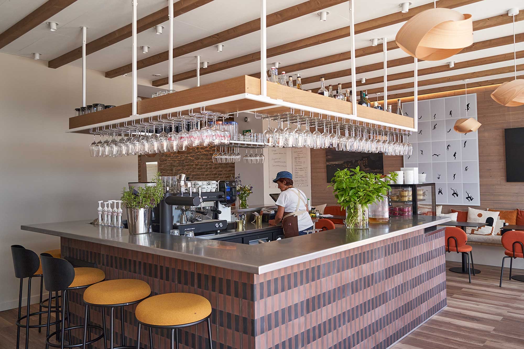 Bar en U de brasserie