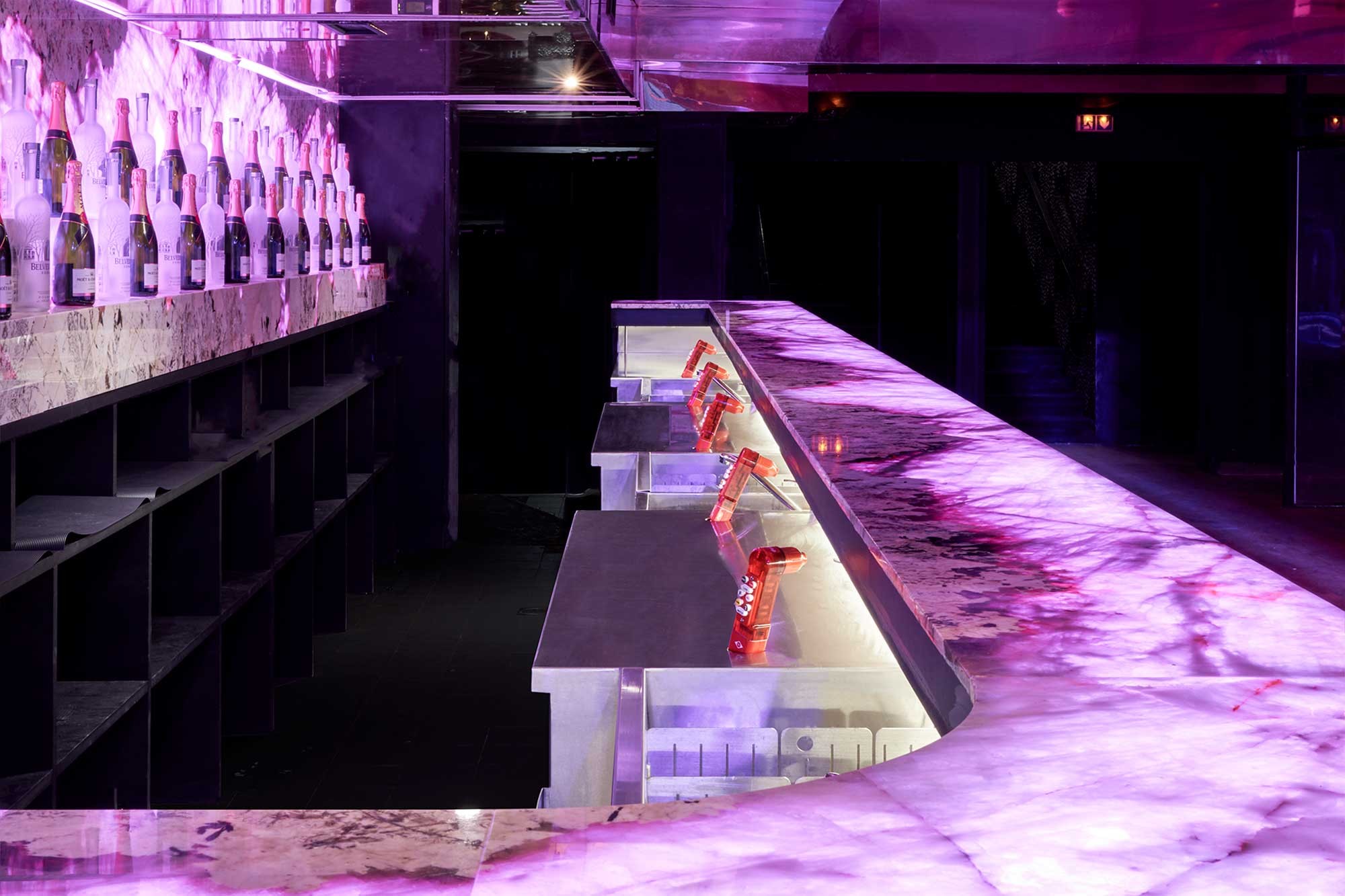 Station de bar de discothèque