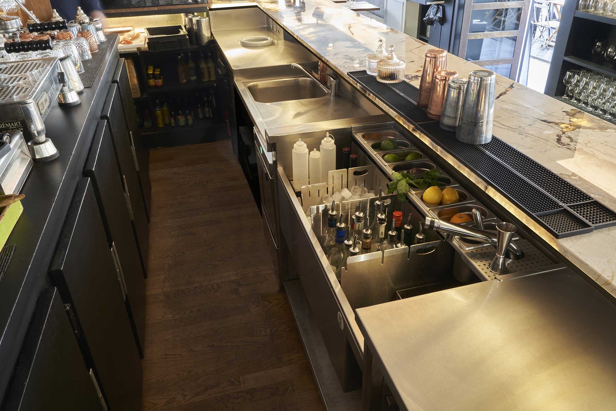 station de bar avec station cocktail