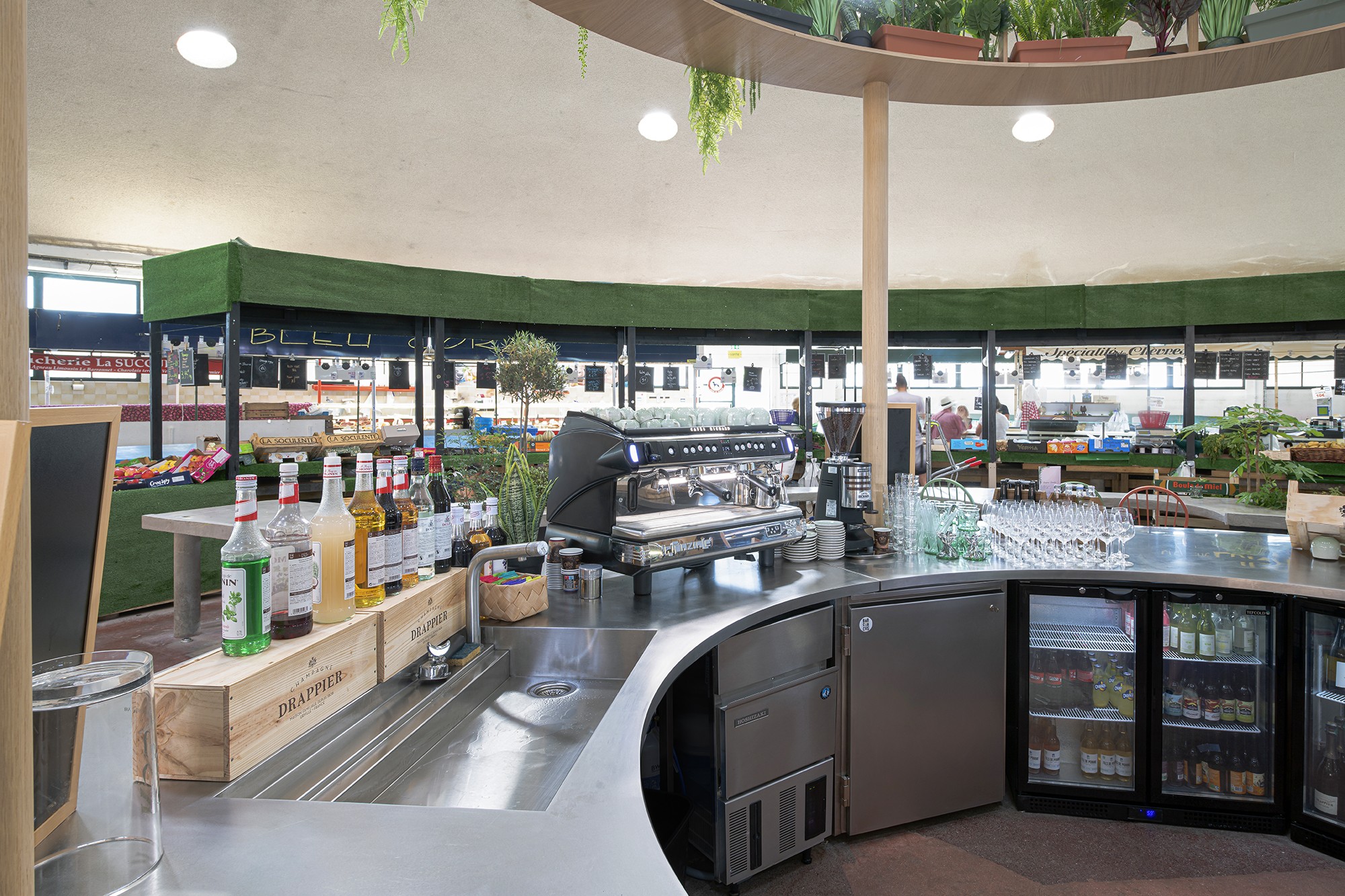 Station de bar circulaire
