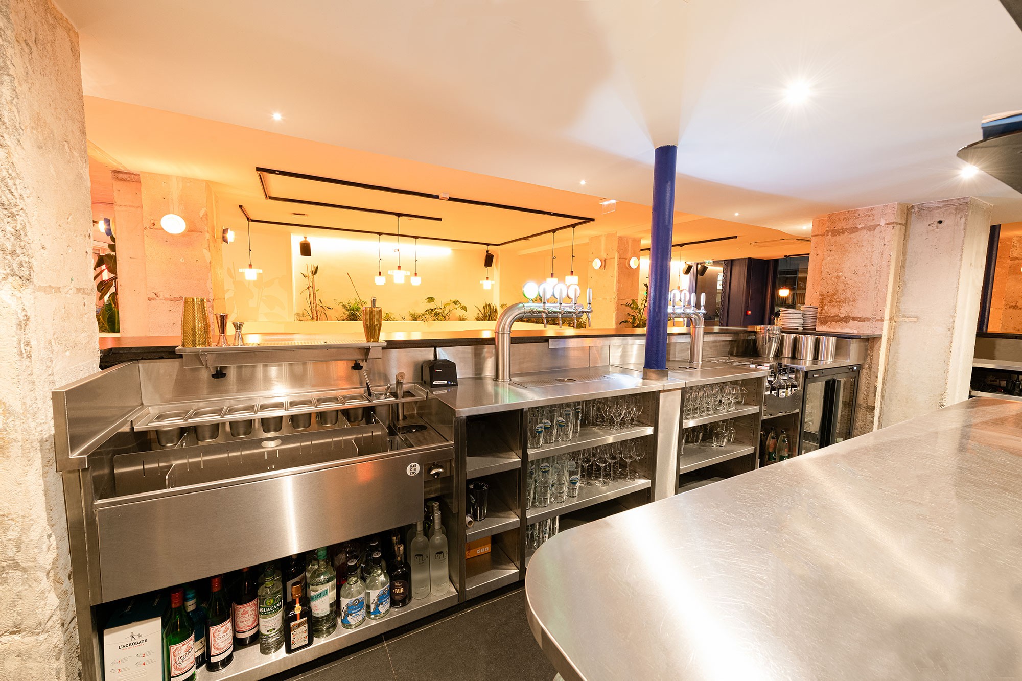  station cocktail restaurant 