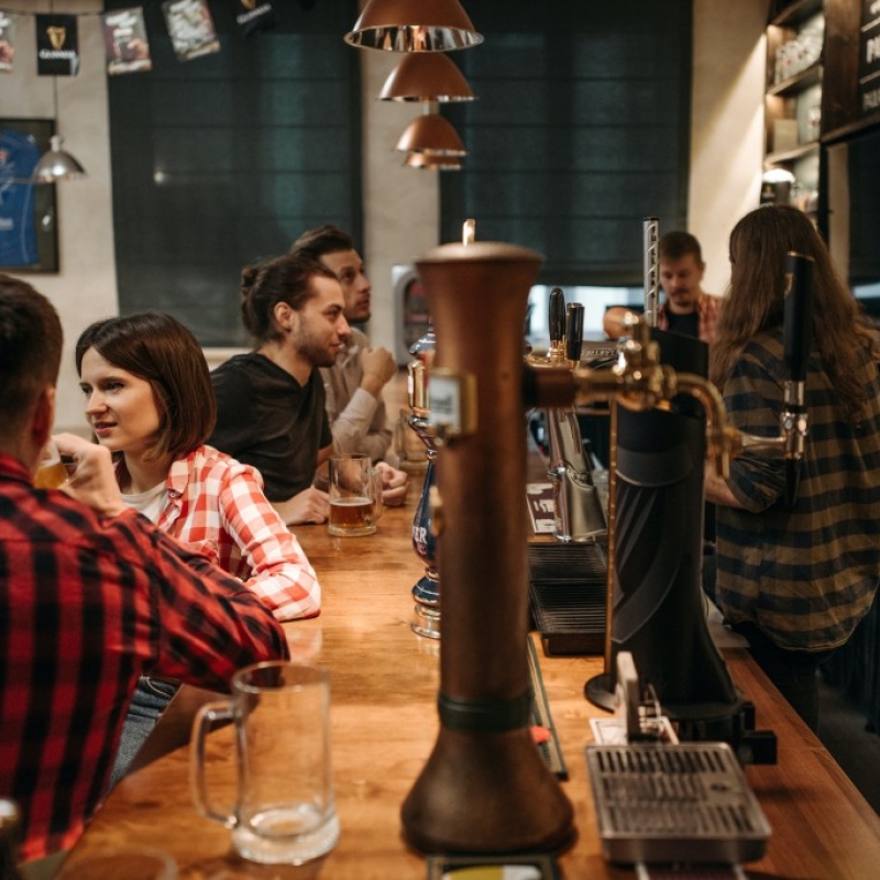 CALCULER L’EFFECTIF DE SON BAR, RESTAURANT OU TOUT AUTRE ERP (FRANCE)